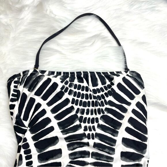 Trina Turk Black and White Algiers Bandeau One Piece Swimsuit Size 4 - Picture 3 of 7